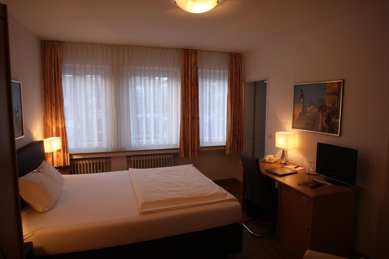 Hotel Buerger ジーゲン エクステリア 写真