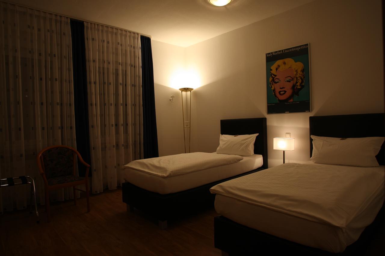 Hotel Buerger ジーゲン エクステリア 写真