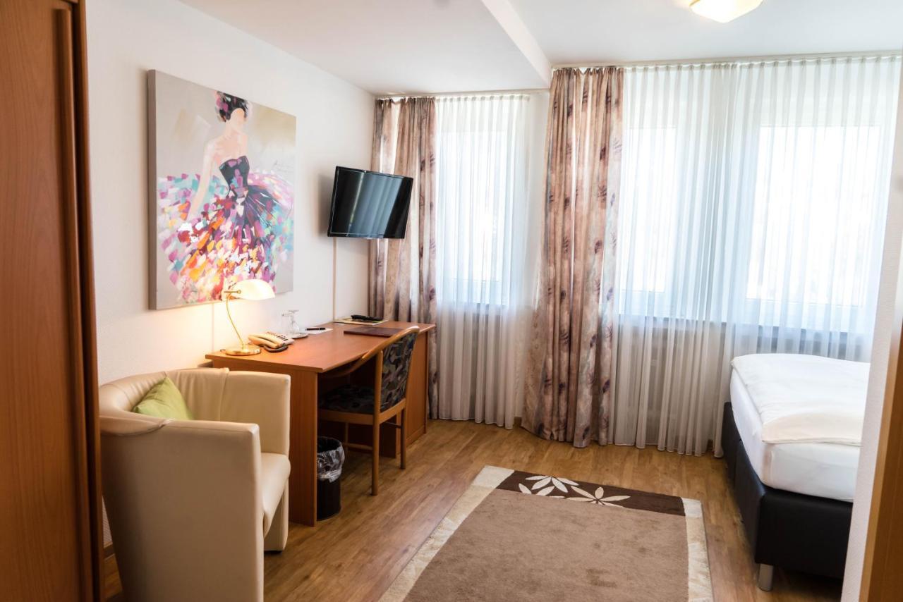Hotel Buerger ジーゲン エクステリア 写真